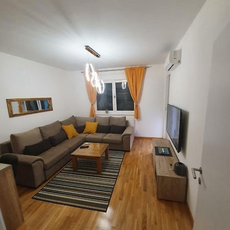 Apartman Lux Doboj Exterior photo