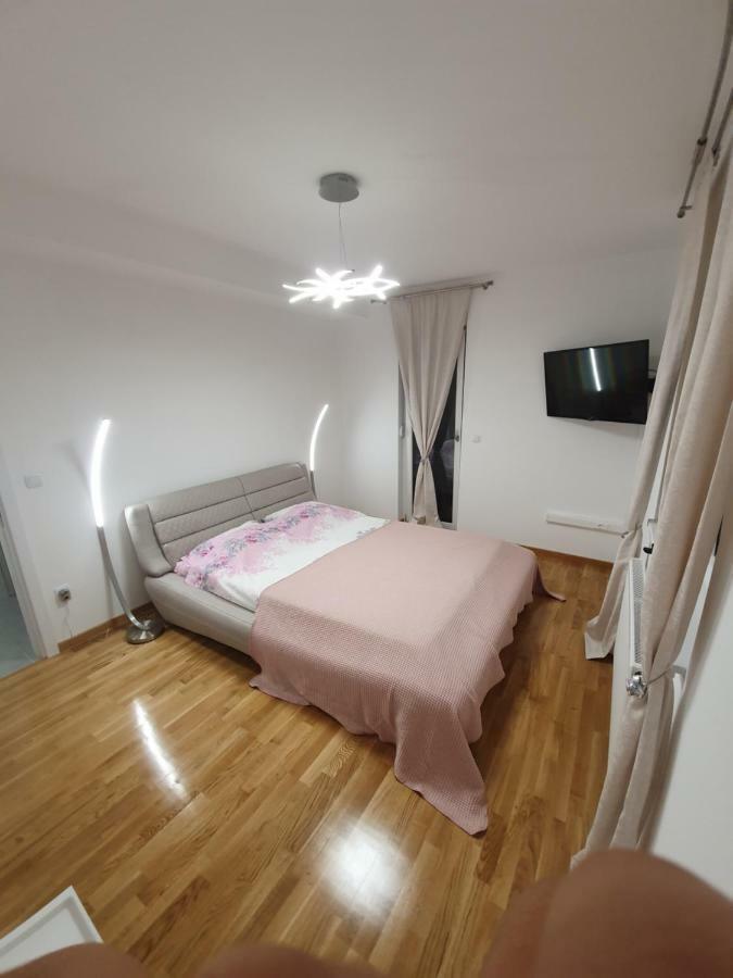 Apartman Lux Doboj Exterior photo
